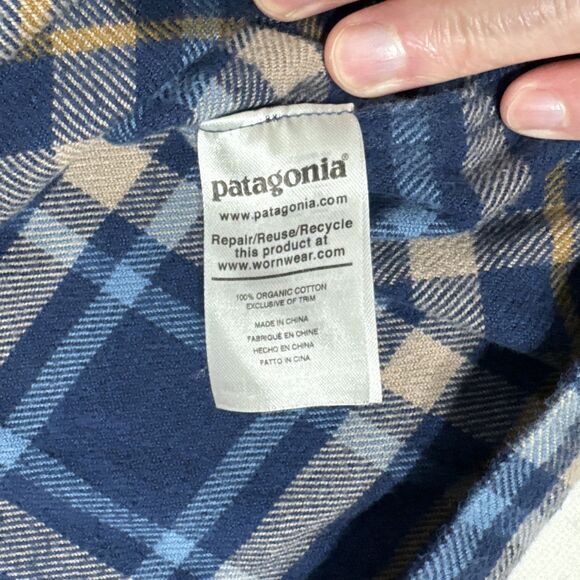 PATAGONIA Organic Cotton Flannel Long Sleeve Shirt Blue Plaid Men’s Size M (A3) - Picture 9 of 12